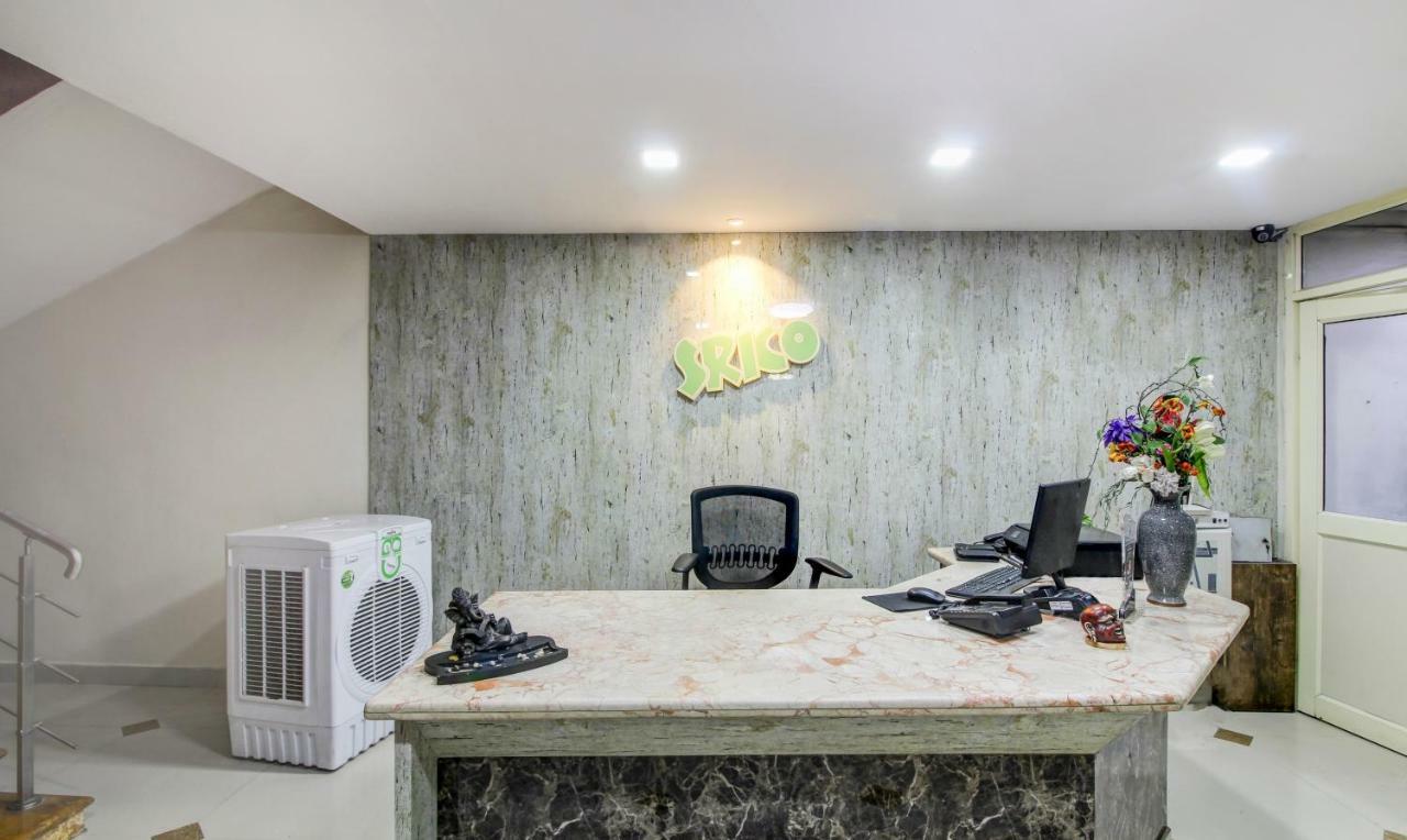 Treebo Srico, Banjara Hills Hotel Hyderabad Exterior foto