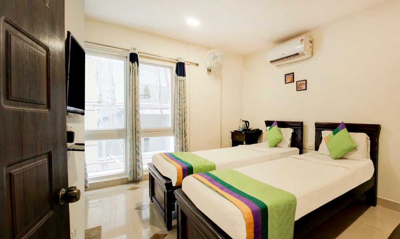 Treebo Srico, Banjara Hills Hotel Hyderabad Exterior foto
